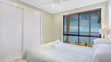 3 bedrooms, free WiFi, bed sheets