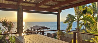 Fully Fenced, Waterfront with Private Jetty