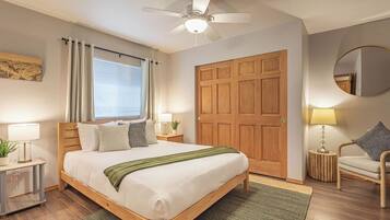 2 bedrooms, iron/ironing board, travel crib, free WiFi