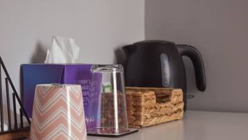 Single Room | In-room dining