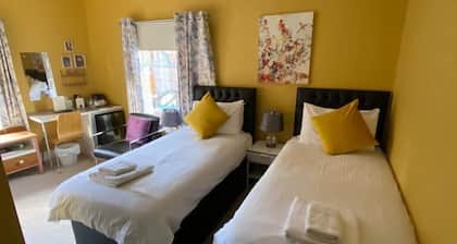 Grosvenor Place Guest House