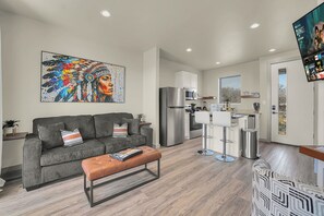 Living area - Medicine Park Flat's #02 (Medicine Park)