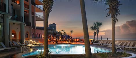 Condo, Plusieurs lits (The Oasis at Orange Beach 1002 (Phoen) | Piscine | Piscine intérieure, piscine extérieure