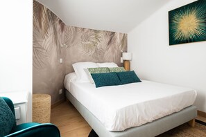 1 bedroom, free WiFi, bed sheets