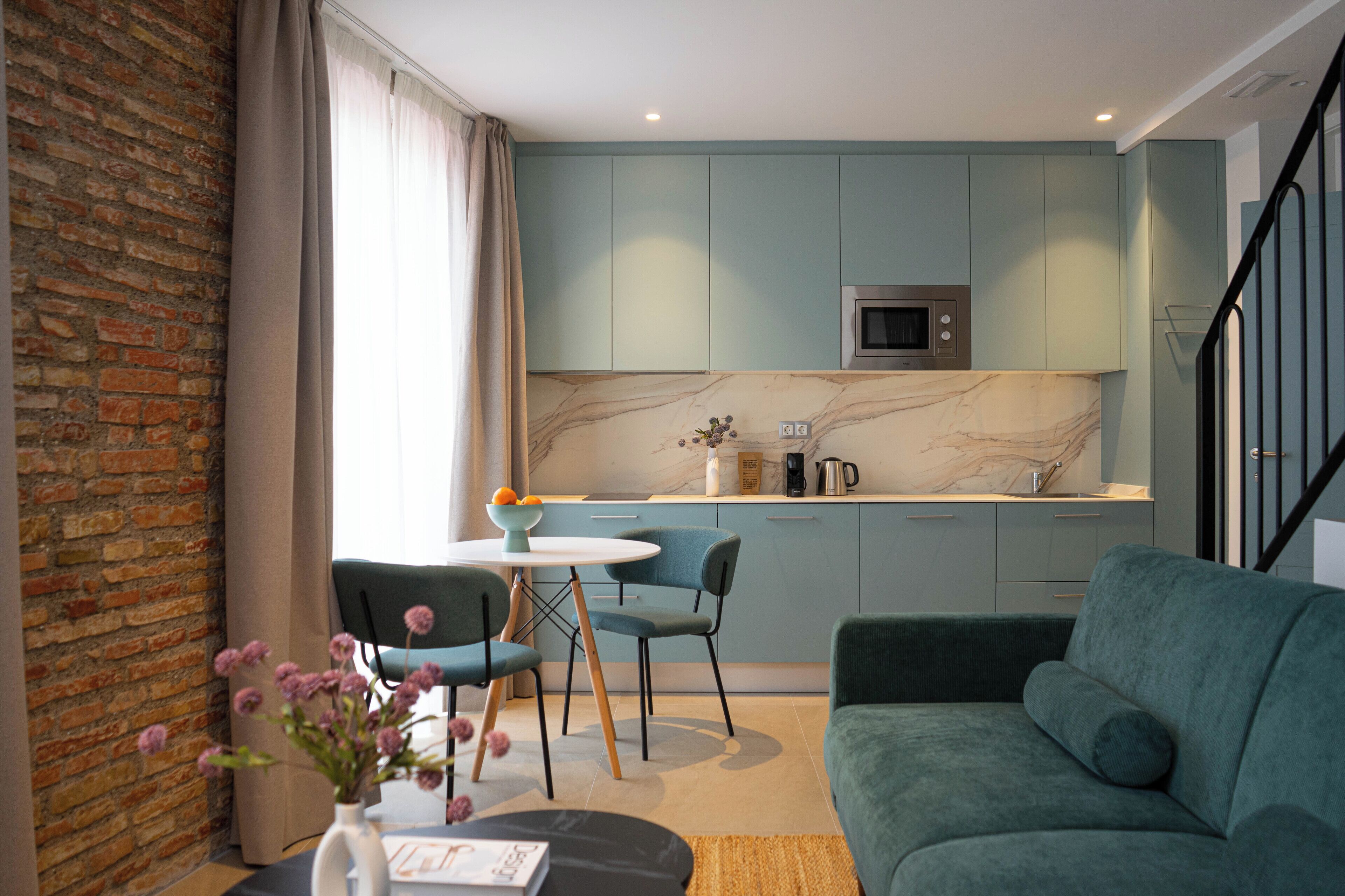 Penthouse, Balcony, City View | Private kitchen