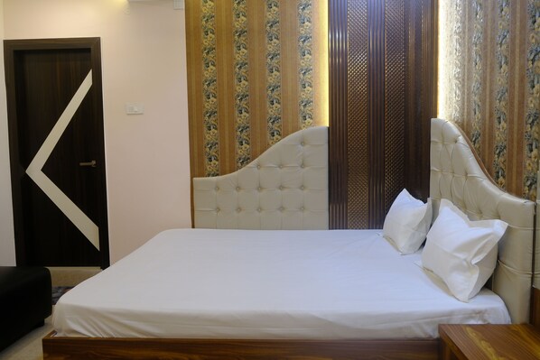 Executive Room | 2 bedrooms, premium bedding, in-room safe, desk