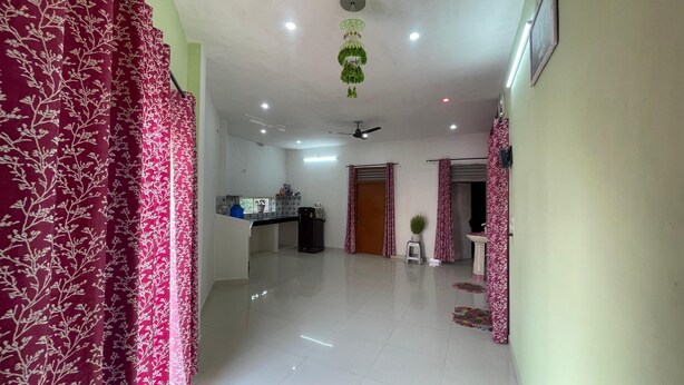 Living area - Arya Sadan Homestay (Mathura)