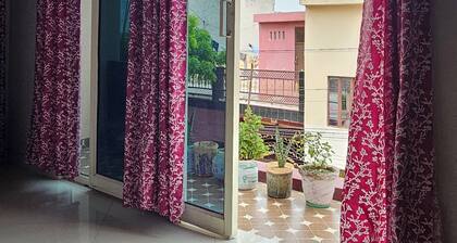 Arya Sadan Homestay