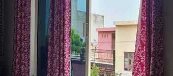 Arya Sadan Homestay