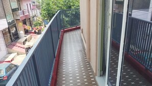 Terrace/patio - Arya Sadan Homestay (Mathura)