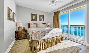 Condo, Multiple Beds (Celadon 909)