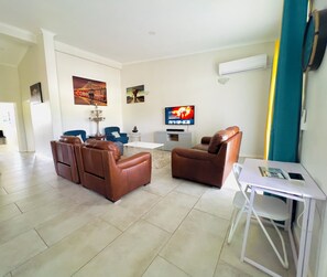 Living area - 127 Platinum Peak ,Victoria Falls (Victoria Falls)