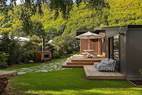 Cozy Arrowtown Crib | Near River & Town Centre