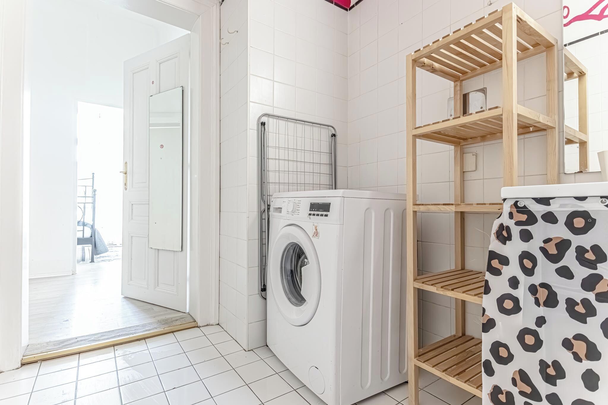 Habitación básica | Baño compartido