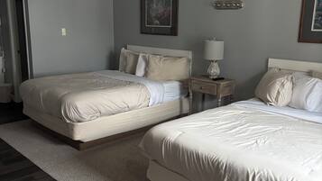 Basic Double Room, Patio | Desk, laptop workspace, blackout drapes, iron/ironing board
