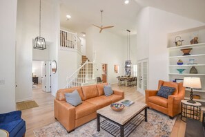 Televisie en een open haard