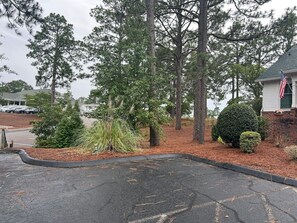 Property grounds - Golf Front Longleaf Condo2BR/2BA (Southern Pines)