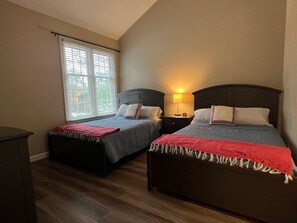 2 bedrooms, WiFi, bed sheets