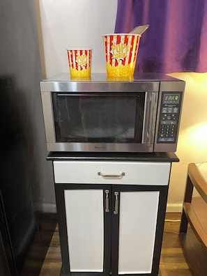 Interior - Little Apple Getaway (Manhattan)