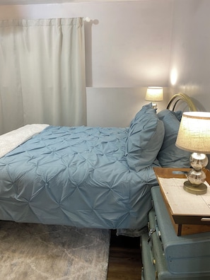 1 chambre, fer et planche à repasser, Wi-Fi, draps fournis