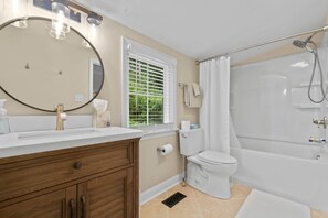 Bathroom - Downtown Village of Pinehurst 2BR/2BA (Pinehurst)