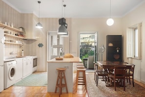 Family Apartment | Private kitchen | Coffee/tea maker - Lindo Vale (Porto)