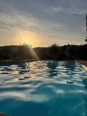 Outdoor pool - 4-bedroom stonehouse with stunning pool in the Chianti countryside with WiFi, AC (Radda in Chianti)