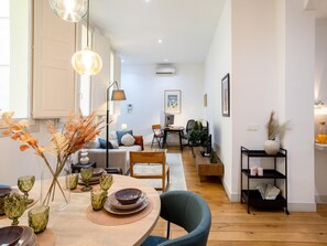 Dining - Apartment + Office area in Centro, Madrid (MADRID)