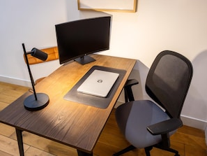 Interior - Apartment + Office area in Centro, Madrid (MADRID)