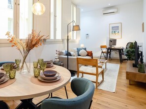 Interior - Apartment + Office area in Centro, Madrid (MADRID)