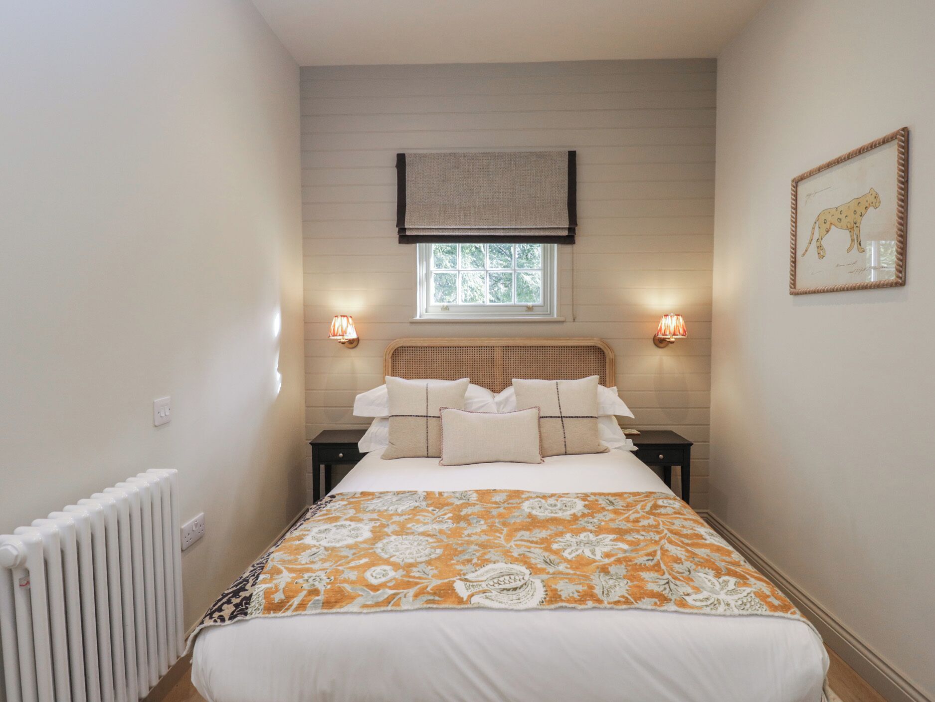 2 bedrooms, individually decorated, individually furnished, free WiFi