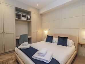 2 bedrooms, individually decorated, individually furnished, free WiFi