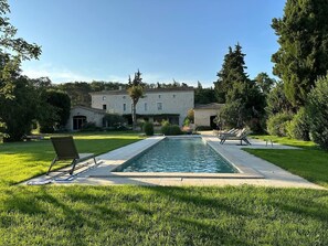 Pool - Beautiful family home with swimming pool (La Bâtie-Rolland)