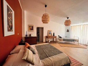 3 Schlafzimmer, Bügeleisen/Bügelbrett, Reisekinderbett, WLAN