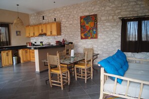 Dining - Villa Labri de la Plage - Central & Beach 300metres (Sidi Kaouki)