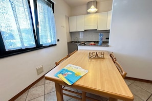 Dining - Relaxing Getaway With Pool and Garden in Bibione (San Michele al Tagliamento)