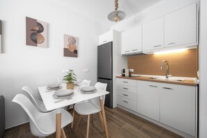 Dining - Nikiti Summer Gem 2 by Luxlikehome (Nikiti Halkidiki)