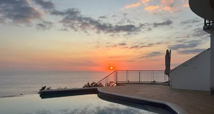 Ocean view 1-bedroom villa Anchor in White House