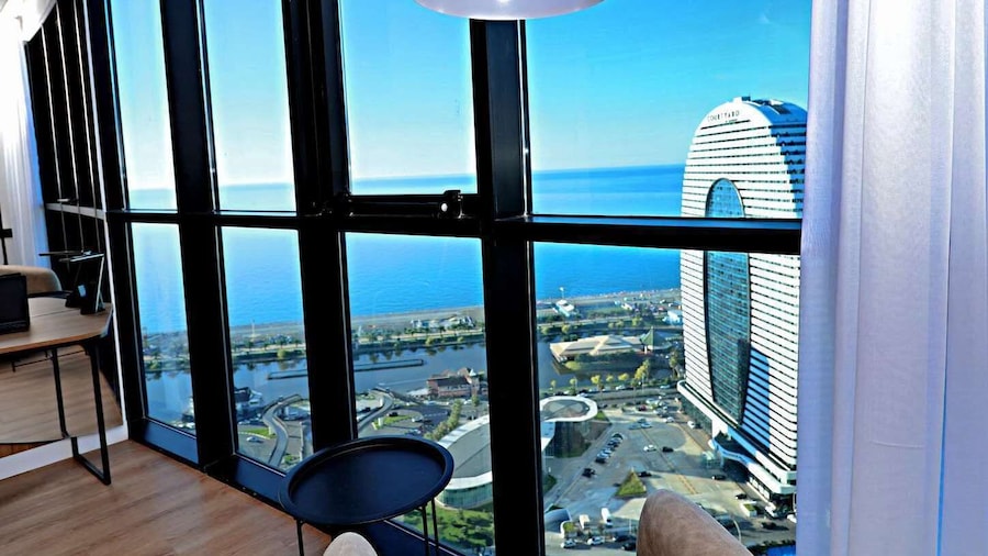Sea View Plaza Batumi Centre