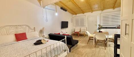 1 多间卧室、免费 WiFi、床单