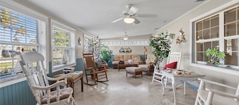 Ocean Song House