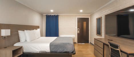 Eenpersoonskamer, 1 kingsize bed | Een bureau, een laptopwerkplek, gratis wifi