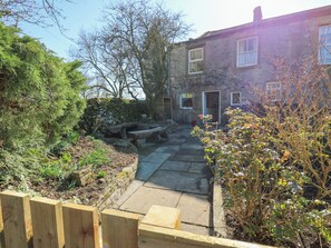 Terrace/patio - Kirk Yett Cottage (Skipton)