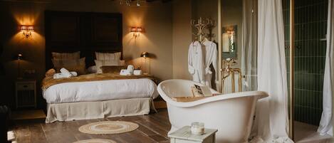 1 Schlafzimmer, BĂŒgeleisen/BĂŒgelbrett, WLAN, BettwĂ€sche