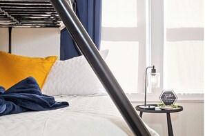 Ház (4 Bedrooms) | 4 hálószoba és laptophoz jól használható munkafelület