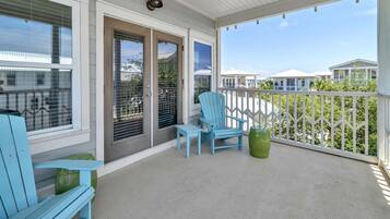 House, Multiple Beds (Dragonfly Dreams 30A) | Terrace/patio