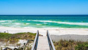 House, Multiple Beds (Dragonfly Dreams 30A) | Beach