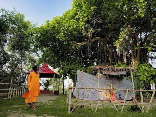 Golok Riverside Retreat