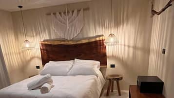 Sistema de insonorización, tabla de planchar con plancha y wifi gratis