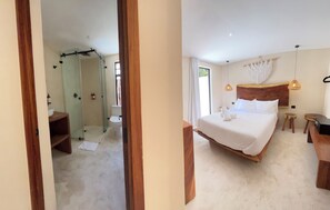 Deluxe Room | Soundproofing, iron/ironing board, free WiFi - Hotel Boutique Alcalá Vallarta (Puerto Vallarta)